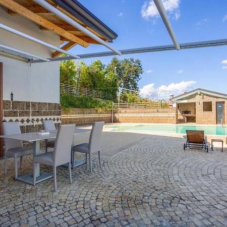 Villa Santoro Ai Tre Ulivi Con Piscina Privata Caiazzo المظهر الخارجي الصورة