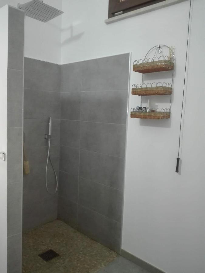 Villa Santoro Ai Tre Ulivi Con Piscina Privata Caiazzo المظهر الخارجي الصورة