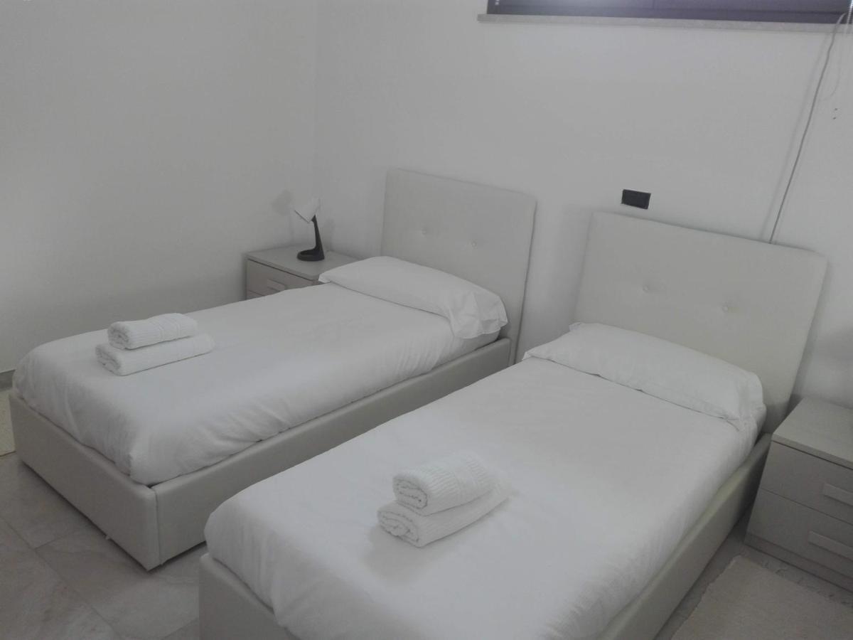Villa Santoro Ai Tre Ulivi Con Piscina Privata Caiazzo المظهر الخارجي الصورة