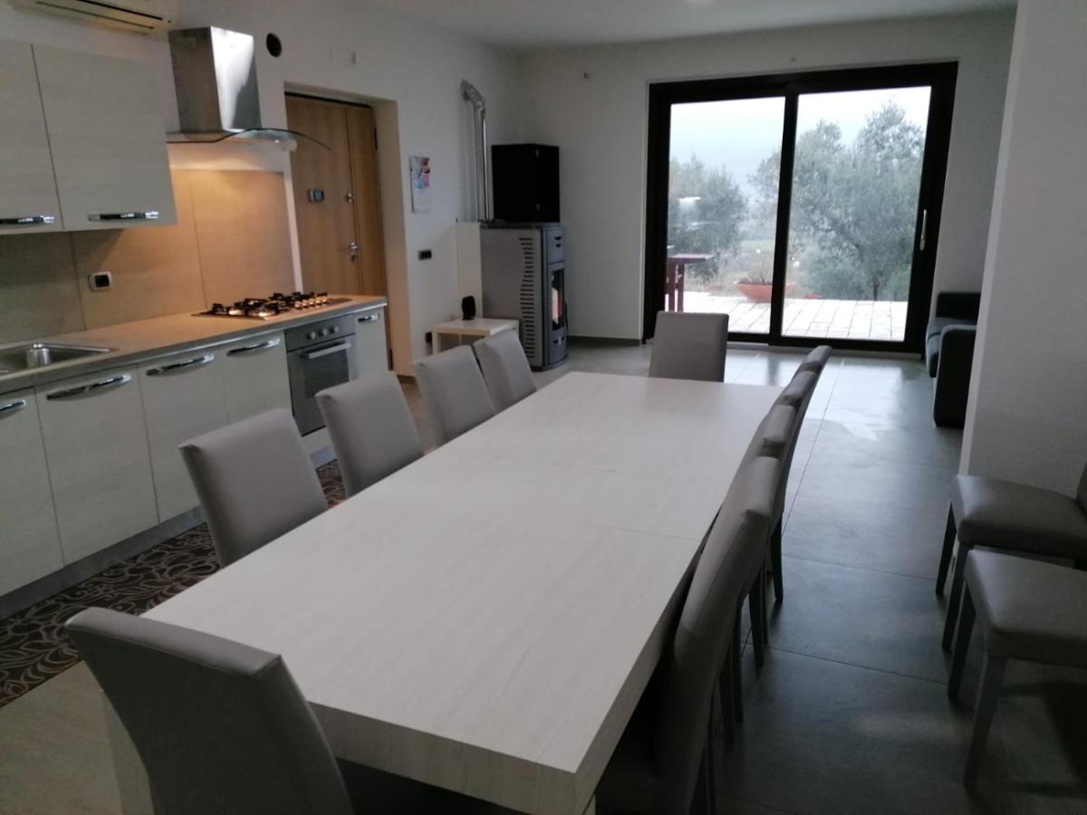 Villa Santoro Ai Tre Ulivi Con Piscina Privata Caiazzo المظهر الخارجي الصورة