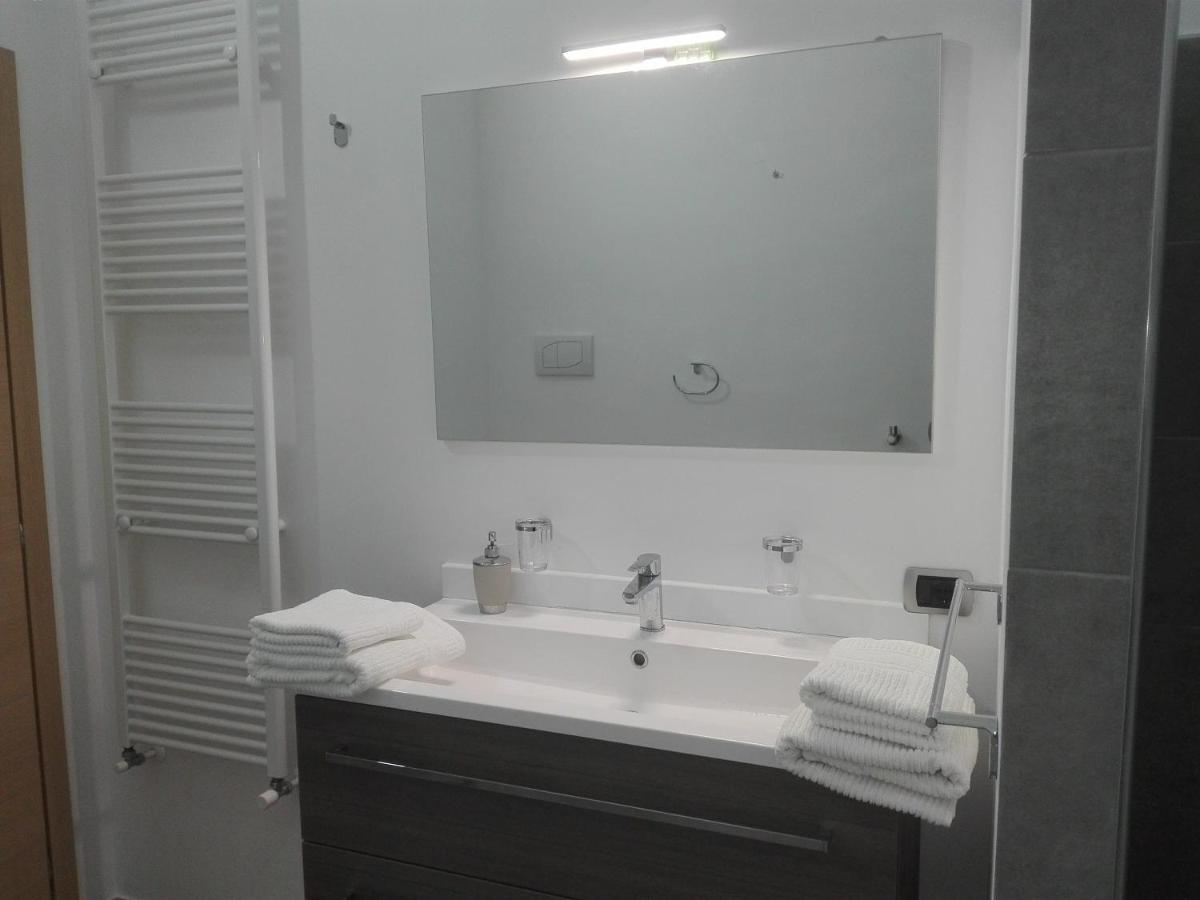 Villa Santoro Ai Tre Ulivi Con Piscina Privata Caiazzo المظهر الخارجي الصورة