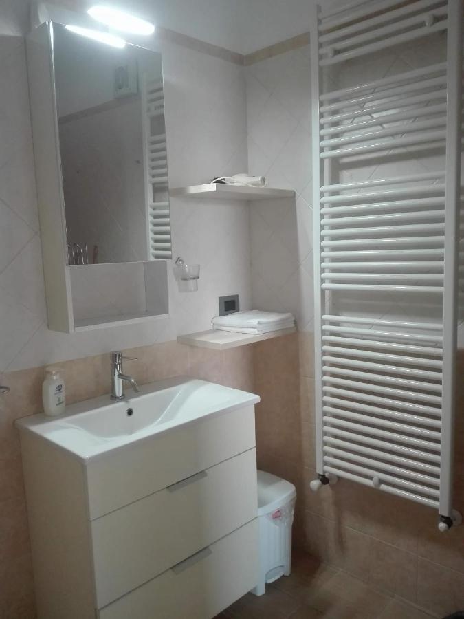 Villa Santoro Ai Tre Ulivi Con Piscina Privata Caiazzo المظهر الخارجي الصورة