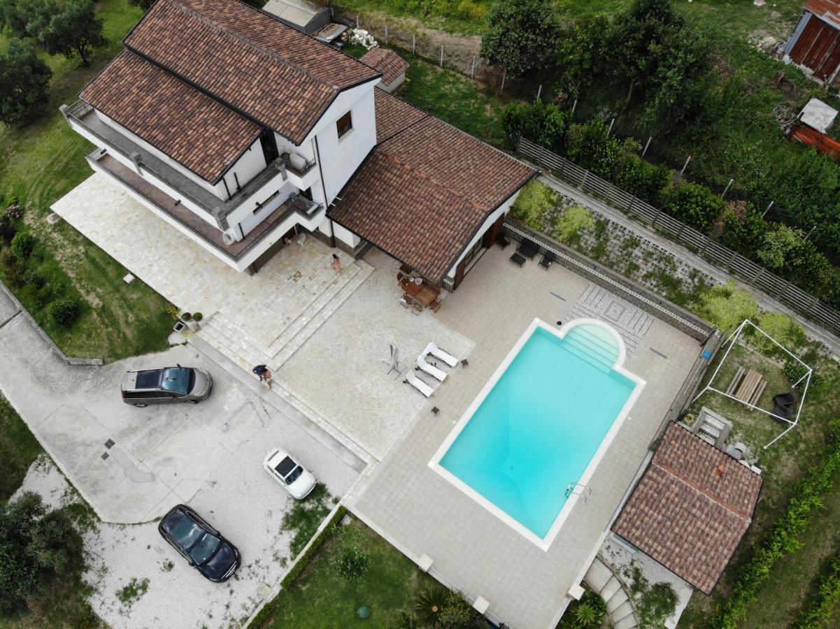 Villa Santoro Ai Tre Ulivi Con Piscina Privata Caiazzo المظهر الخارجي الصورة