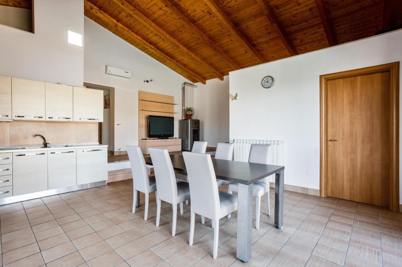 Villa Santoro Ai Tre Ulivi Con Piscina Privata Caiazzo المظهر الخارجي الصورة