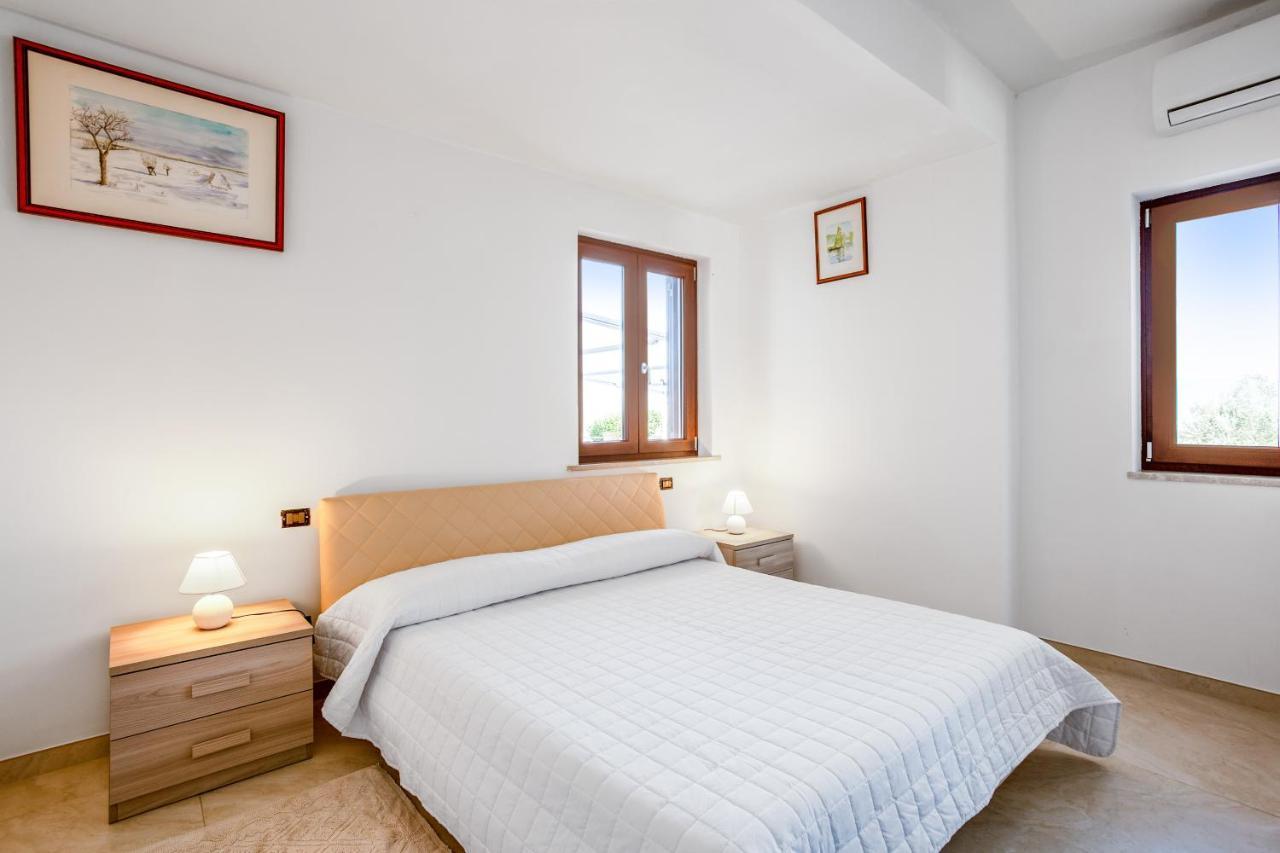 Villa Santoro Ai Tre Ulivi Con Piscina Privata Caiazzo المظهر الخارجي الصورة